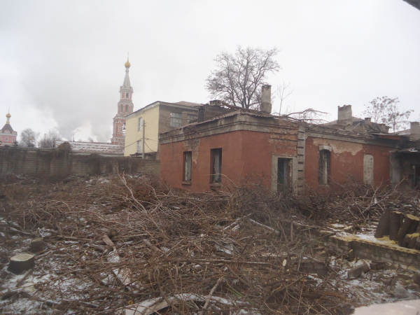 Тайны и надежды старинного Дома священника в Каменском 
