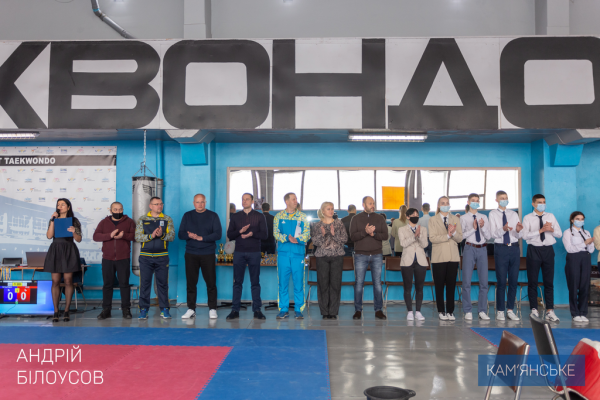Мэр Каменского поздравил спортсменов с началом соревнований
