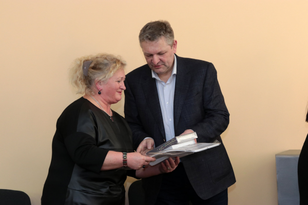 В областном совете наградили победителей всеукраинского проекта &laquo;Таємниці України&raquo;

