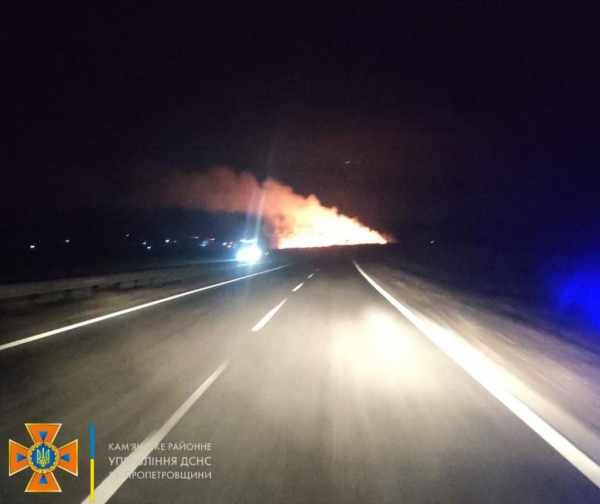 В Каменском районе за сутки трижды тушили горящую траву
