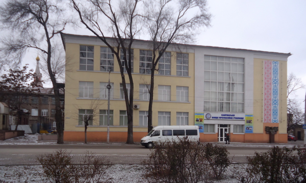 Тайны и надежды старинного Дома священника в Каменском 

