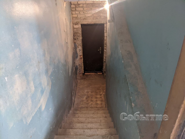 В Каменском переоборудуют под бомбоубежище подвал райгосадминистрации

