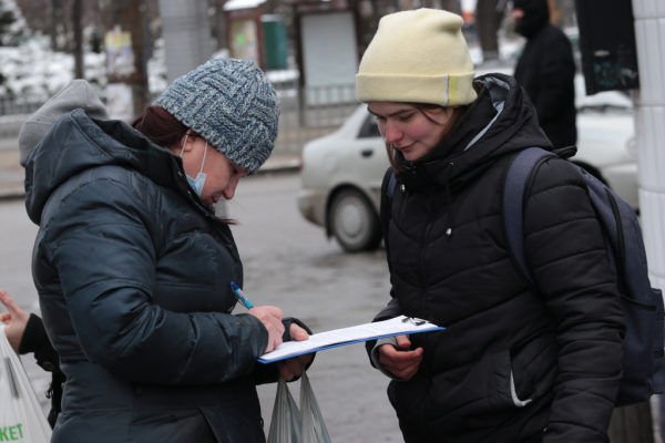 На Днепропетровщине продолжается сбор подписей за закрытие неба над Украиной
