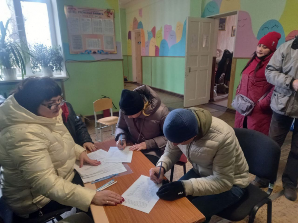 На Днепропетровщине продолжается сбор подписей за закрытие неба над Украиной
