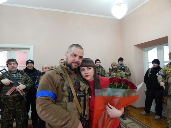 В Каменском состоялась необычная свадьба