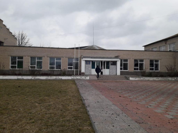 Вражеская ракета попала в школьный стадион на Днепропетровщине

