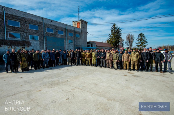 В Каменском продолжают усиливать добровольческие отряды