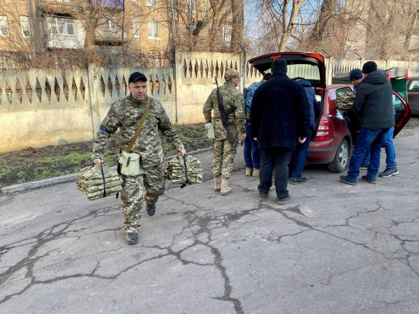 Каменское продолжает помогать украинским военным