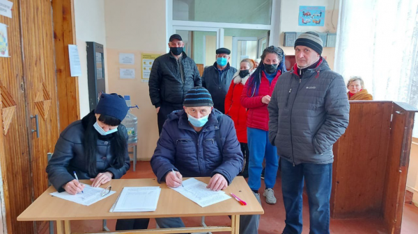 На Днепропетровщине продолжается сбор подписей за закрытие неба над Украиной
