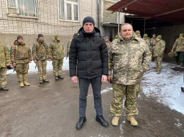 Помощь для защитников Каменского