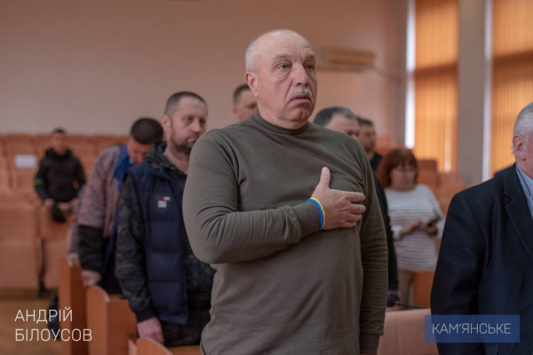 Горсовет Каменского выделил дополнительные средства на оборону города
