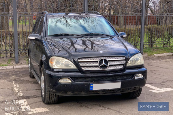 В Каменском приобрели автомобиль для военных