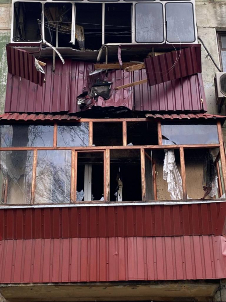 Так нас спасает &laquo;русский мир&raquo; - глава ДнепрОВА опубликовал фото пострадавшего от обстрела дома в Зеленодольске

