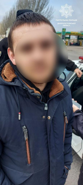 В Днепре задержали &laquo;художников&raquo;, рисовавших на стенах наркорекламу
