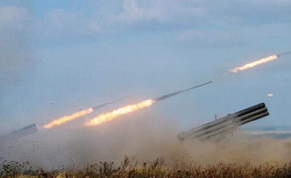 Оккупанты обстреляли село в Криворожском районе, погиб мирный житель
Оккупанты обстреляли село в Криворожском районе, погиб мирный житель