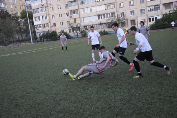 Спортивный марафон в поддержку ВСУ продолжается в Каменском

