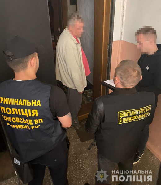 В Кривом Роге двое врачей попались на продаже рецептов на приобретение наркосодержащих препаратов

