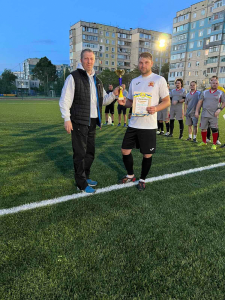 Спортивный марафон в поддержку ВСУ продолжается в Каменском
