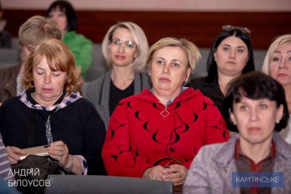 В Каменском представили нового руководителя Департамента по гуманитарным вопросам
