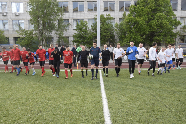 В Каменском провели очередной футбольный матч в поддержку ВСУ
