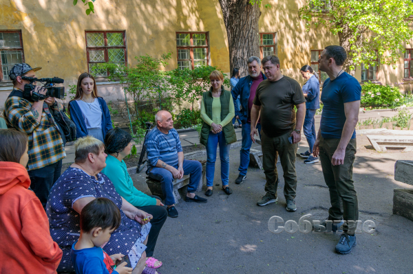 Помощь переселенцам на базе терцентров в Каменском 
