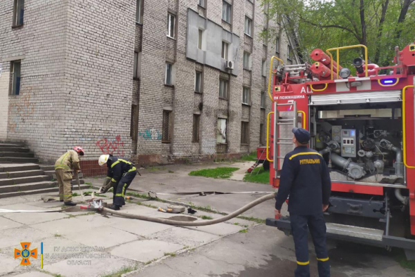 В Каменском горела квартира на Аношкина
