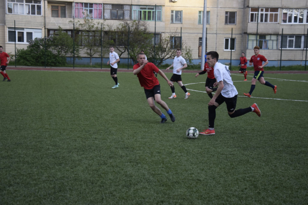 В Каменском провели очередной футбольный матч в поддержку ВСУ
