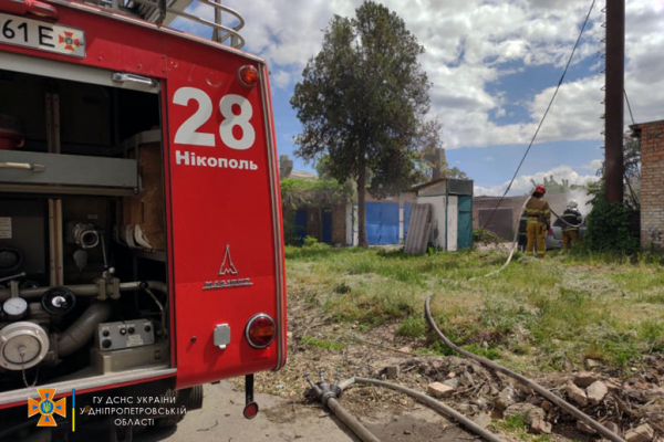 В Никополе горел автомобиль
В Никополе горел автомобиль