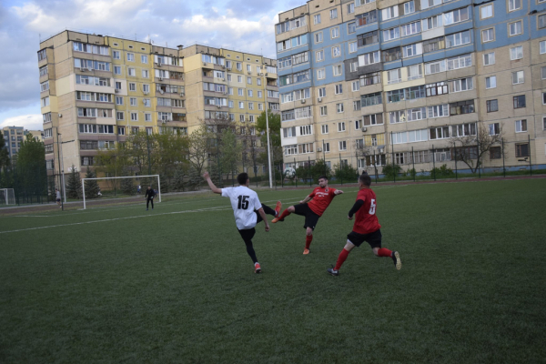 В Каменском провели очередной футбольный матч в поддержку ВСУ
