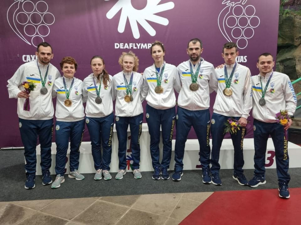 Спортсмены Днепропетровщины продолжают собирать медали на Дефлимпиаде-2021
