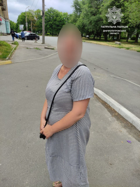 В Днепре по горячим следам задержали двух воровок
