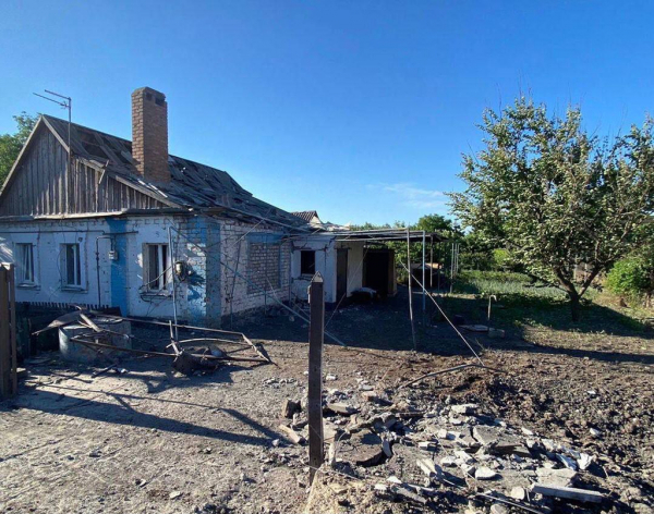 Последствия вражеских обстрелов Днепропетровщины (фото)

