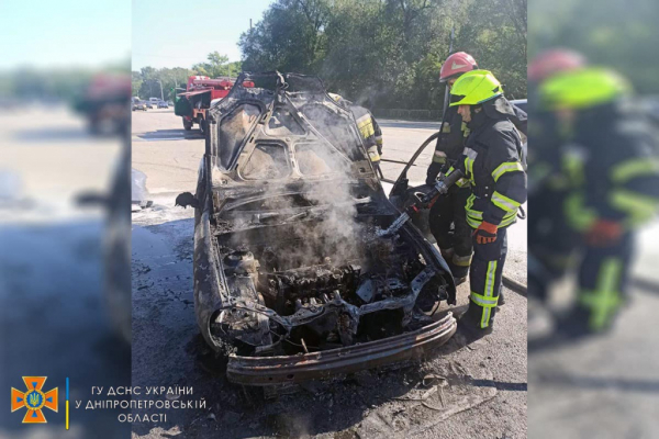 В Слобожанском горел Daewoo Lanos
В Слобожанском горел Daewoo Lanos