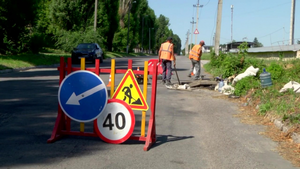 В Каменском продолжается благоустройство города
