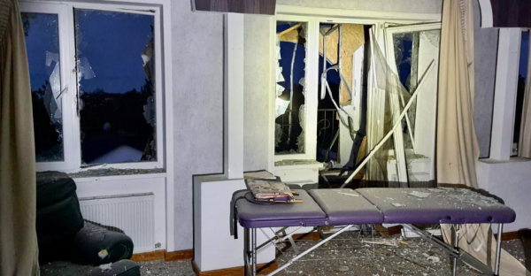 Вночі ворог атакував два райони Дніпропетровщини: пошкоджені житлові будинки та комунікації
