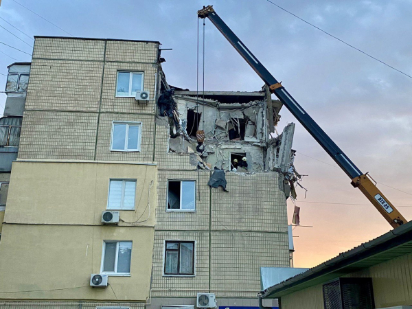 В ніч з 10 на 11 серпня російськи окупанти атакували 4 райони Дніпропетровщини: є загиблі, серед поранених 13-ти річна дівчинка

