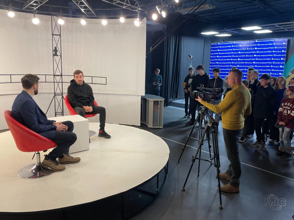Молодежь проекта "Молодежная медиашкола" посетила Городскую информационную службу