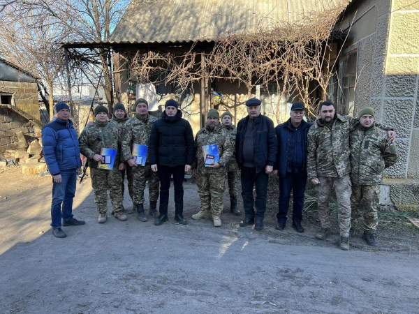 Руководители города и района посетили каменских теробороновцев