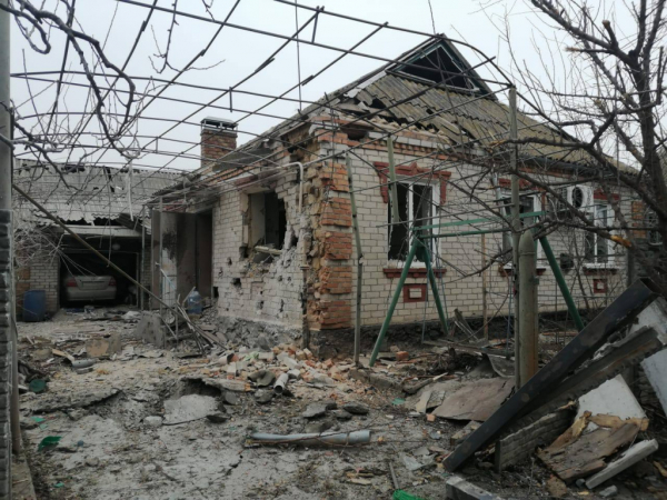 Чотири рази протягом дня армія рф обстріляла Нікопольщину, постраждала літня жінка
Чотири рази протягом дня армія рф обстріляла Нікопольщину, постраждала літня жінка