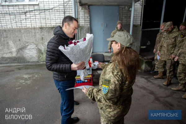 Каменскому батальону теробороны передали необходимое оборудование