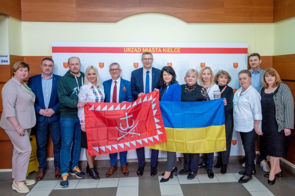 В польском Кельце открылась выставка каменского фотографа