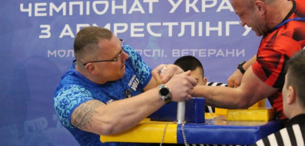 Очередная победа каменского атлета