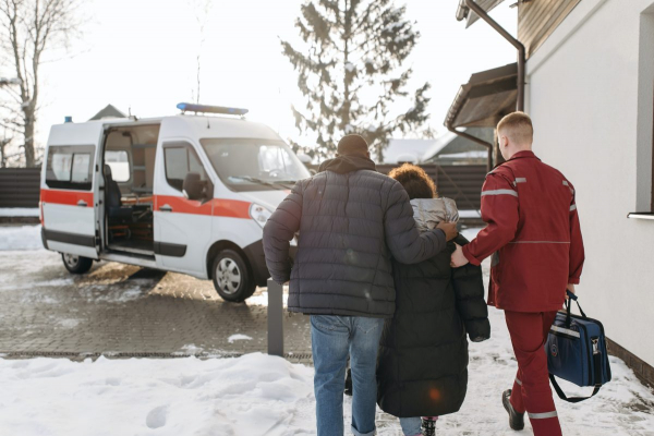 Вызов скорой: как правильно действовать в критической ситуации?