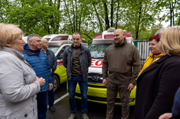 Дніпропетровщина отримала 6 &laquo;швидких&raquo; від Республіки Корея
