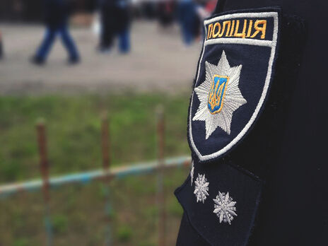 В Киеве патрульные задержали мужчину за предложение угостить их марихуаной. Видео В Киеве патрульные задержали мужчину за предложение угостить их марихуаной. Видео