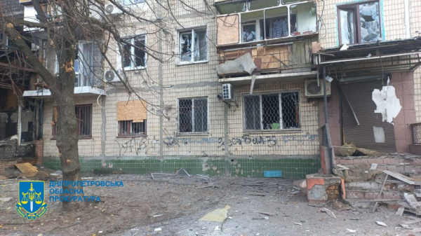 Ворог атакував Нікополь безпілотником, загинула жінка, шестеро людей постраждали