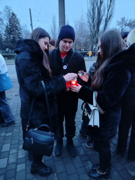 &laquo;Где серп и молот, там смерть и голод&raquo;: как молодежь Каменского узнавала больше о погибших от Голодомора-геноцида