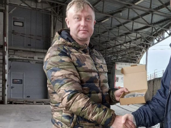 Молодь Кам&rsquo;янського допомагає захисникам
