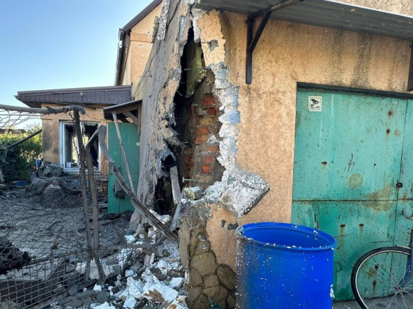 Російська атака на Нікополь забрала життя 67-річної жінки