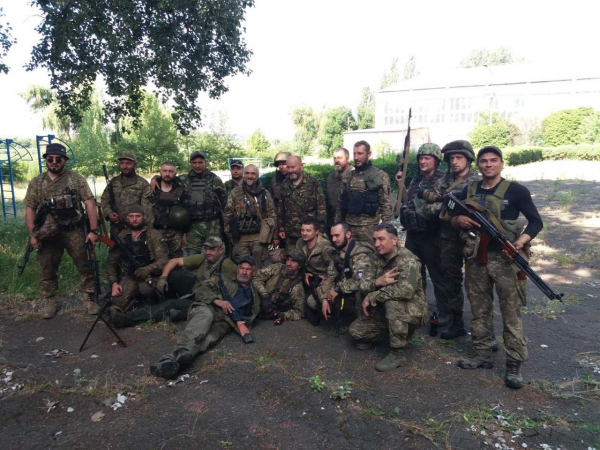&laquo;Все будет Украина, правда за нами, мы на своей земле, мы защищаем свое, кто придет с оружием, тот от него и погибнет&raquo;, &ndash; история гвардейца с позывным &laquo;Мерс&raquo;